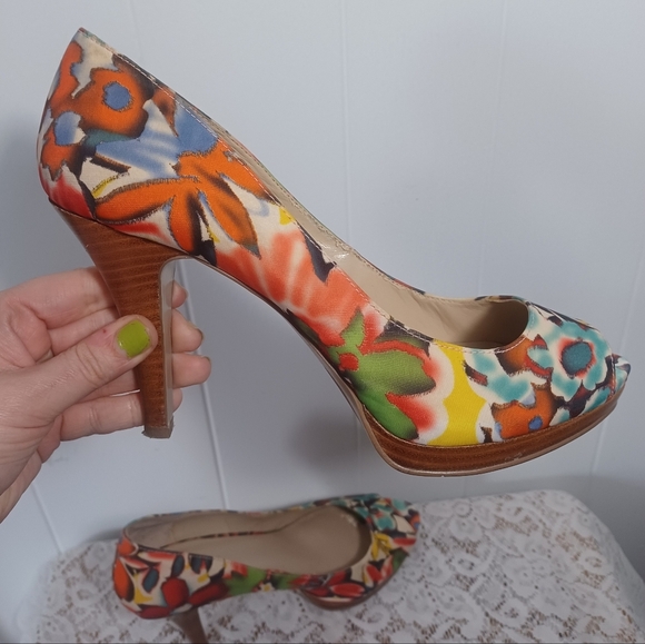 Nine West Shoes - Nine West Peep Toe Pumps